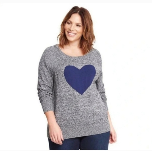 ⚘️⚘️Like new Torrid heart sweater size 2 - Picture 1 of 5
